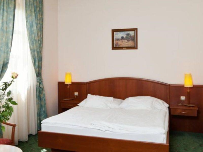Gastland M0 Hotel & Conference Center Szigetszentmiklós Exteriör bild